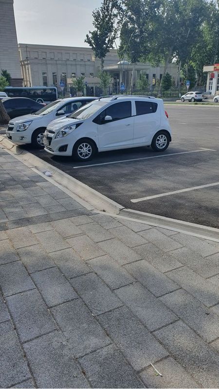 Spark 4 pozitsiya Spark 4 pozitsiya