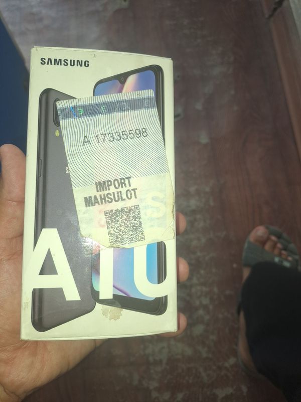 Samsung A 10c телефон