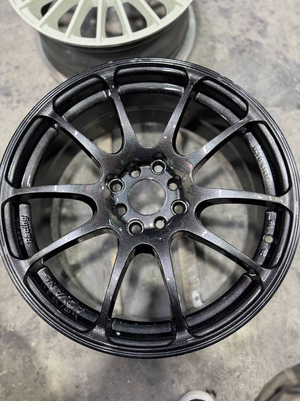 Advan racing r17 4/114.3 4/100 Advan racing r17 4/114.3 4/100