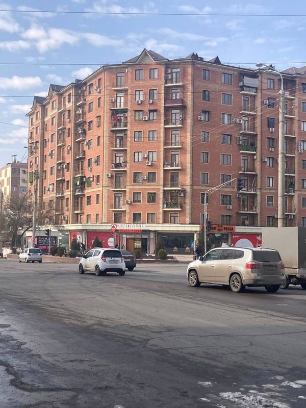Срочно продается 3 комнатная квартира новостройка 94 кв.м Срочно продается 3 комнатная квартира новостройка 94 кв.м