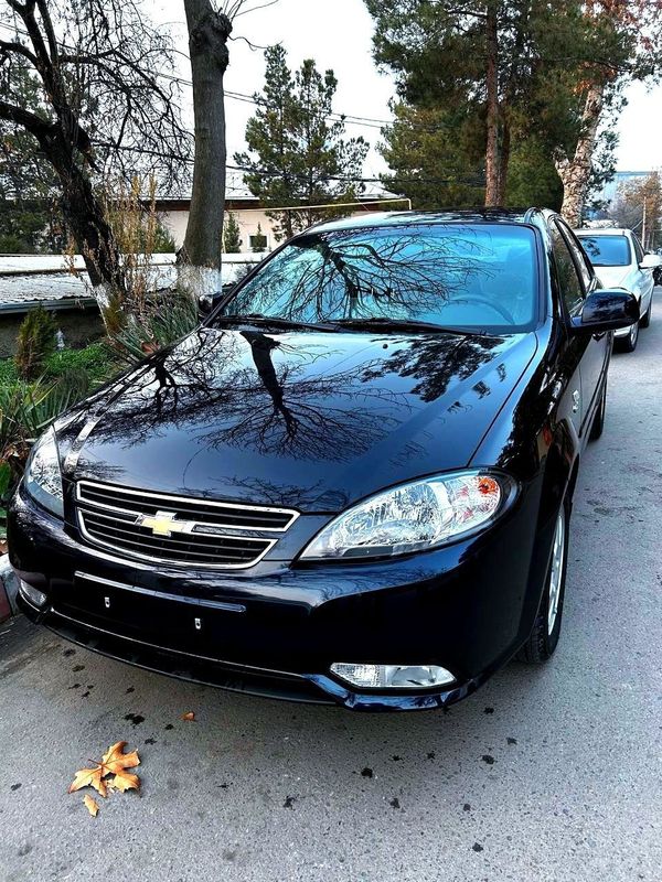Chevrolet Lacetti Gentra 2023 Darkmoon blue . Sotiladi. Probegi 28000 Chevrolet Lacetti Gentra 2023 Darkmoon blue . Sotiladi. Probegi 28000