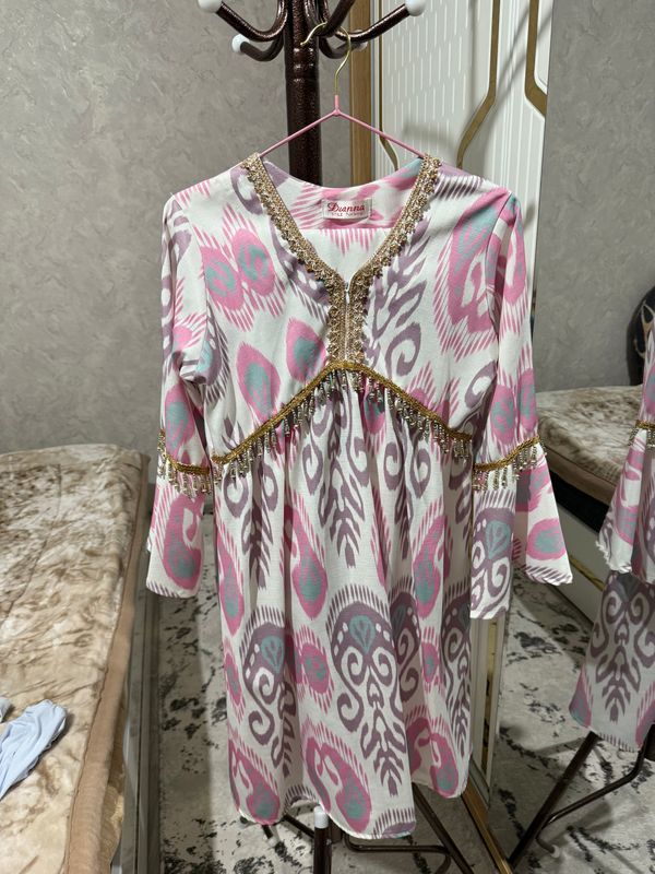 Платья Платья