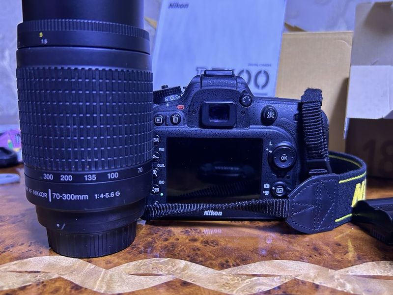 Nikon D 7100 продается состояния отличное как новое 2 обектива