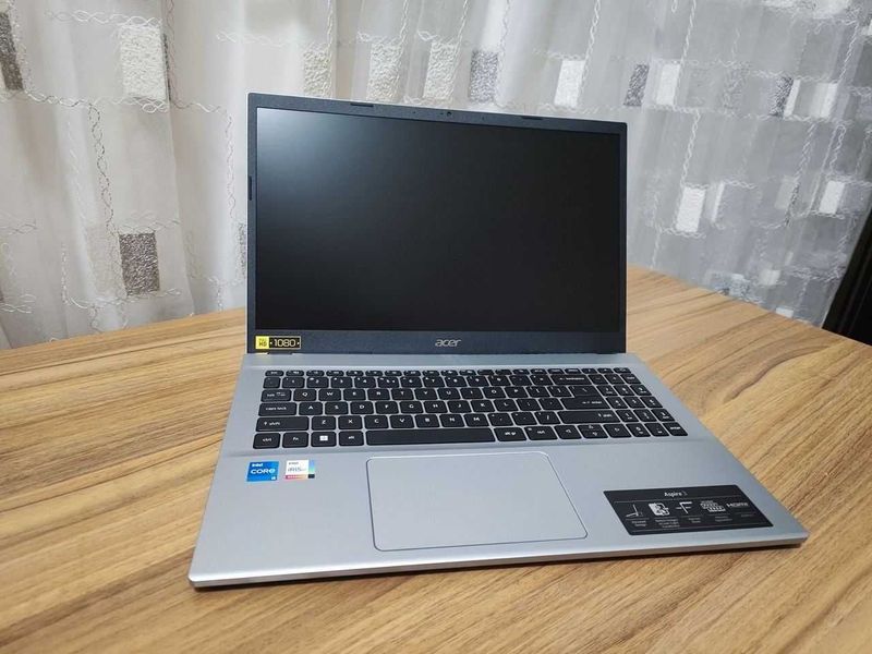 Acer Aspire 3 I5-12GEN/RAM 8/M.2 256/ 15.6 FHD