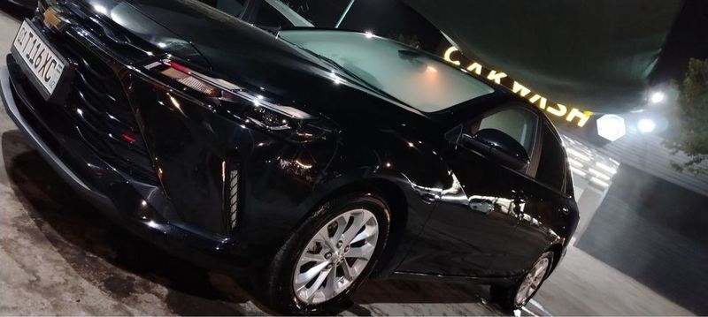 Продаеся машина chevrolet monza 1.5 в хорошем состояниии