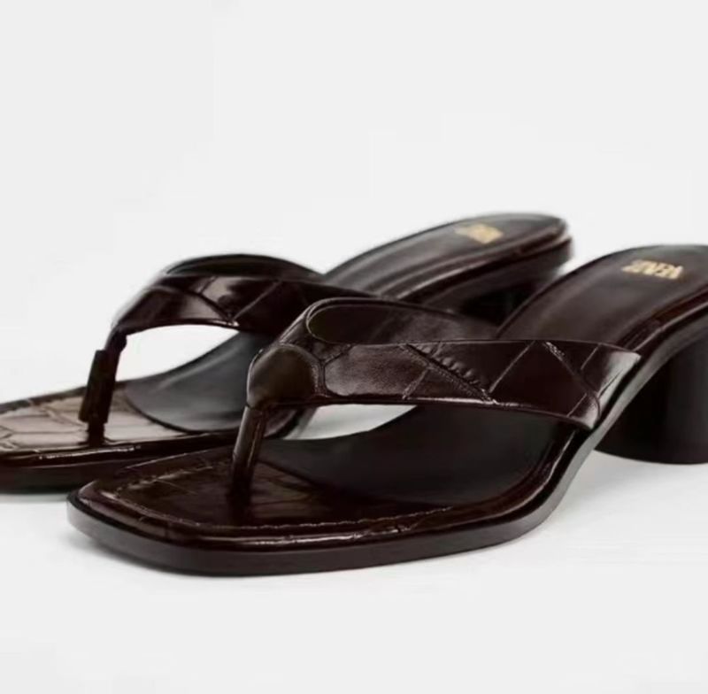 Сланцы " Zara". Сланцы " Zara".
