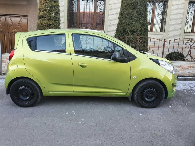 Chevrolet Spark 2014 в отличном состоянии. Аренда с выкупом