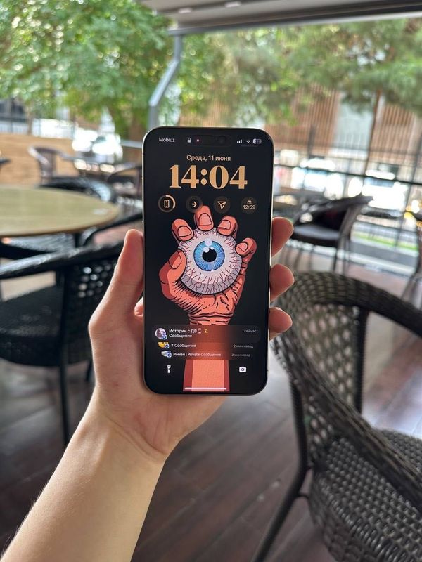 Продам iPhone 15 pro max Продам iPhone 15 pro max