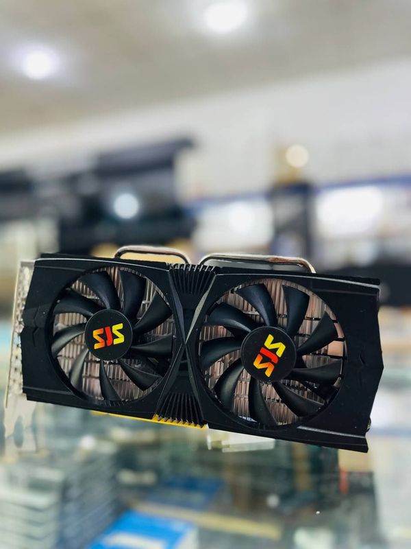видеокарта rx580 8gb в идеальном состоянии! видеокарта rx580 8gb в идеальном состоянии!