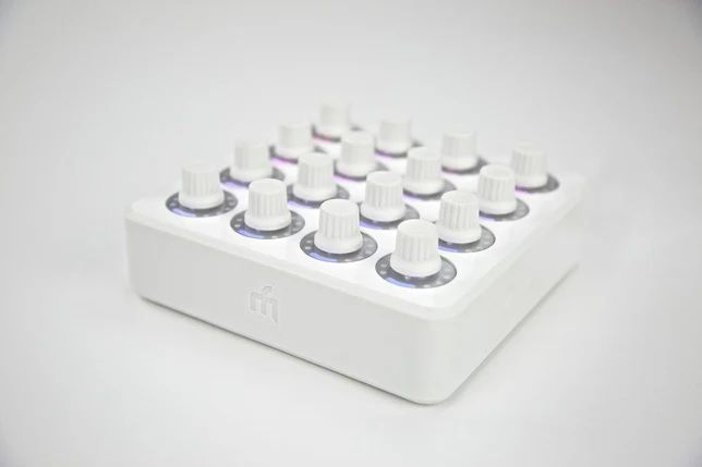 Dj Tech Tools midi fighter twister (white)