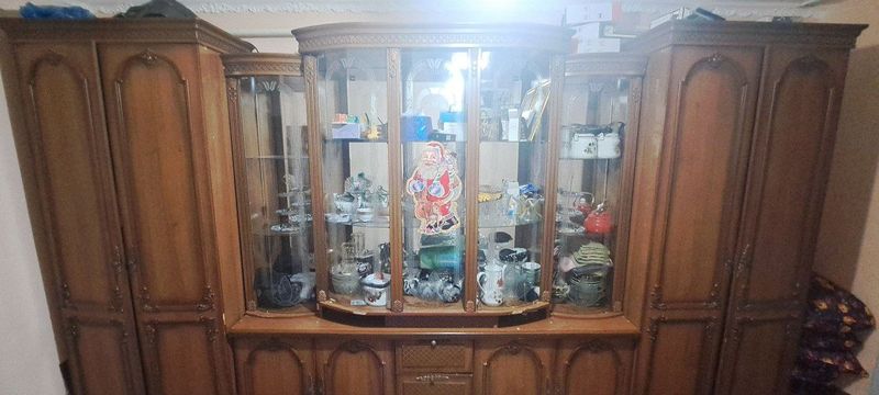 Стенка сатылады жагдайы жаксы Стенка сатылады жагдайы жаксы