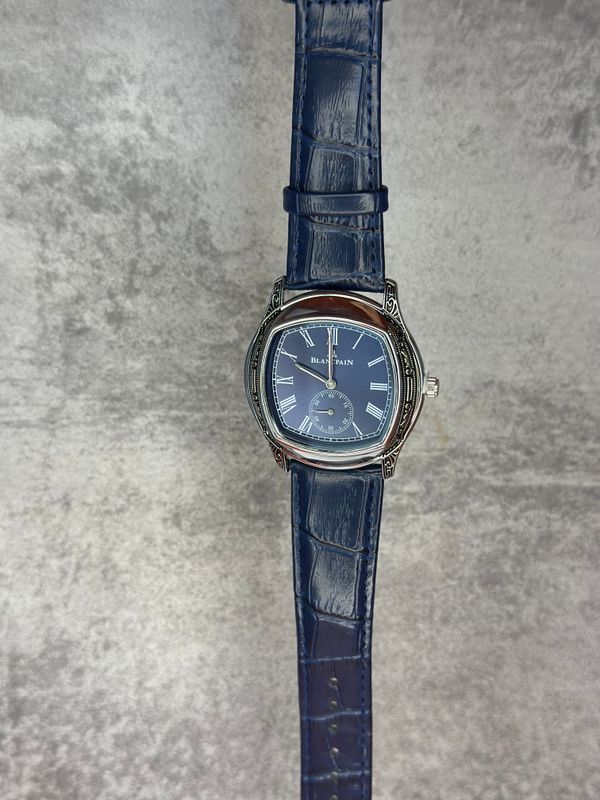 Blancpain Villeret yorqin qo'llar va rim raqamli
