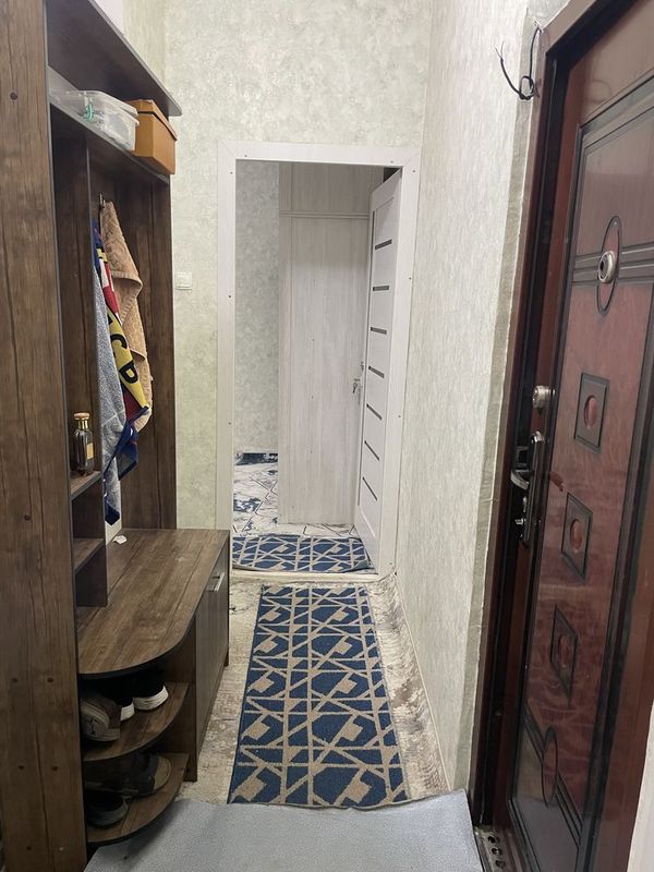 Kvartira oilaga yoki 6 ta qizga Kvartira oilaga yoki 6 ta qizga