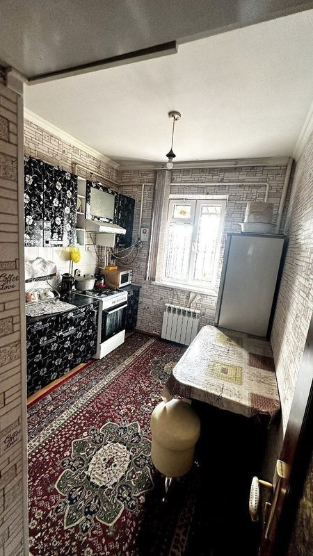 Без маклера, квартира рядом с метро Мирзо Улугбек.