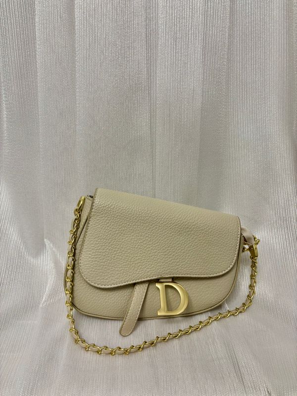 Продам сумку Dior