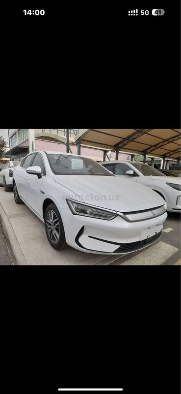 BYD QIN Plus электромобиль BYD QIN Plus электромобиль