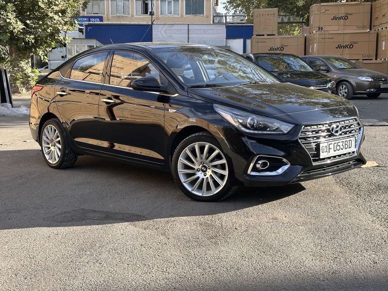 Hyundai Accent 1.6 full 2019 god probeg 49000 km svoi odni ruki