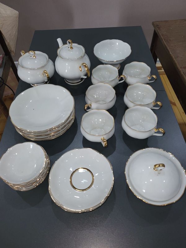 Продам сервиз фарфоровый СССР