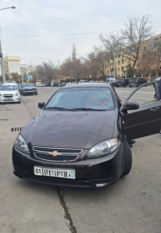 Авто Lacetti своя г.в 2019 год 11000$