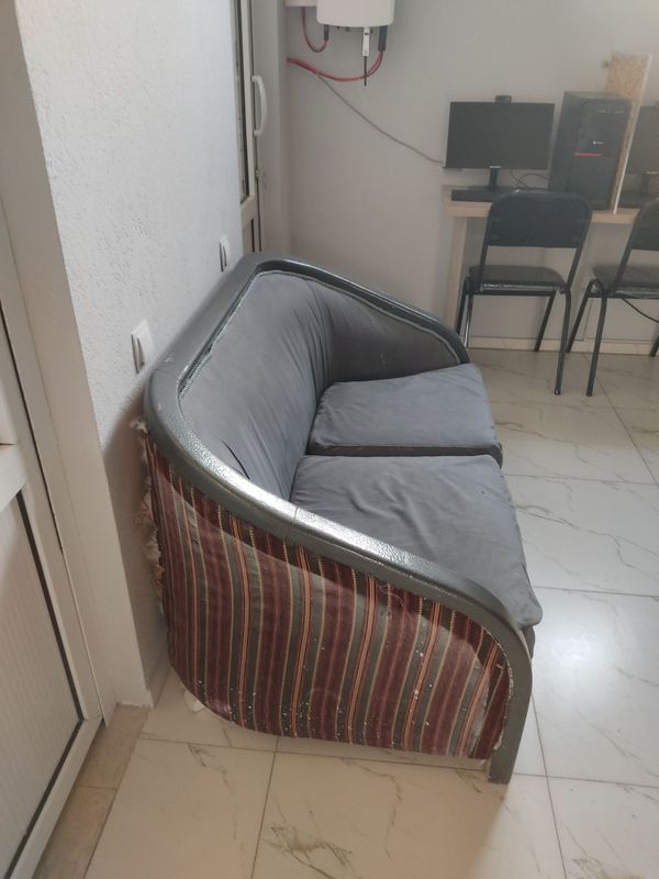 Продается два дивана. Продается два дивана.