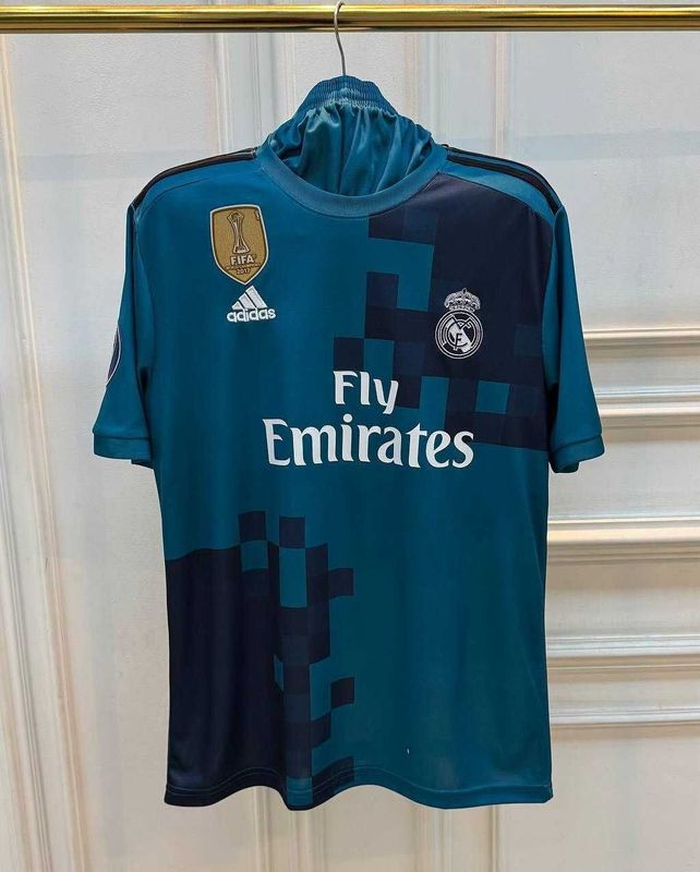 Real Madrid 2017/18-mavsum 3-formasi Real Madrid 2017/18-mavsum 3-formasi