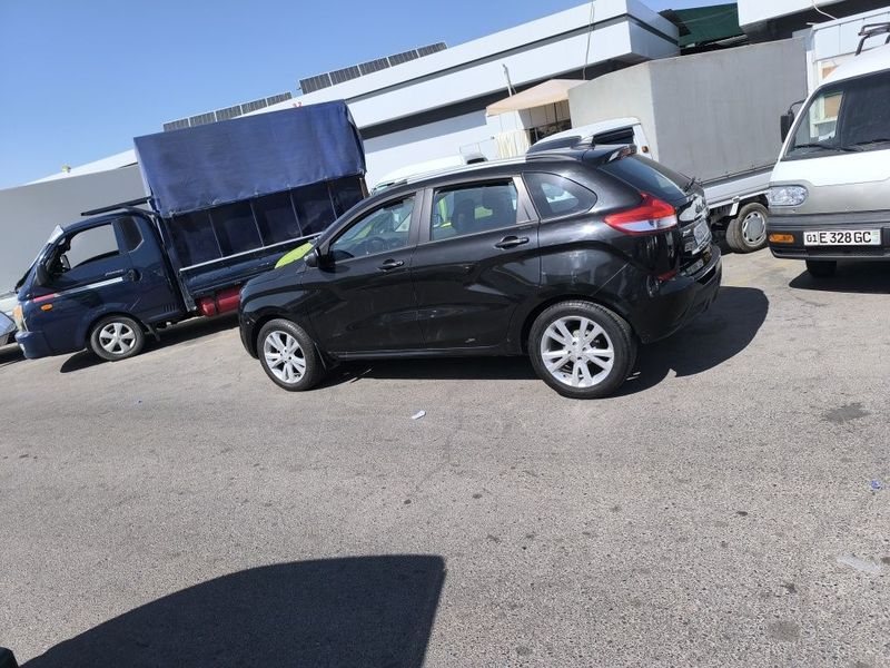 Lada Xray radnoy hammajoyi Lada Xray radnoy hammajoyi