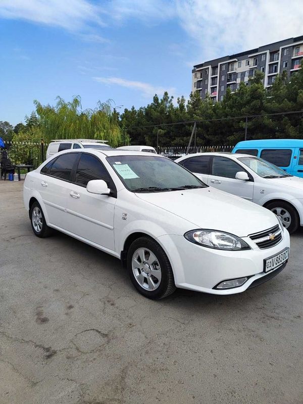 Jentra 2023 yil avtomat 14200$