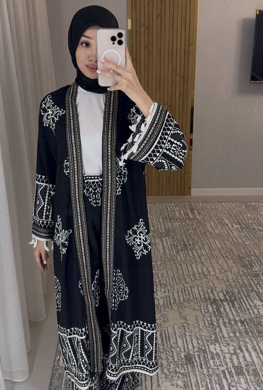 Komplekt 3 ka: abaya+baza kofta(hb)+kilot Komplekt 3 ka: abaya+baza kofta(hb)+kilot