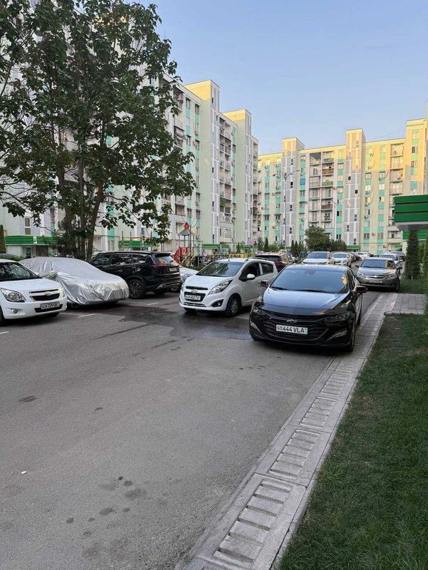 ЖК Green Park 1 комнатная 38м2 Махтумкули , Яшнабад , напротив Makro ЖК Green Park 1 комнатная 38м2 Махтумкули , Яшнабад , напротив Makro