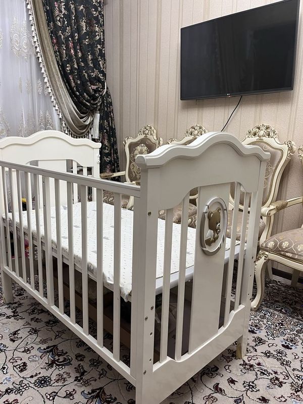 Продается детская кроватка MY BABY дубайское производство Продается детская кроватка MY BABY дубайское производство
