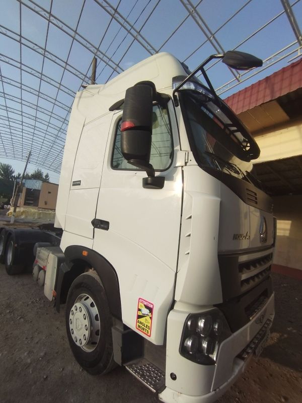 Yuk avtomobili Howo A7 2022 yil 220ming km yurgan