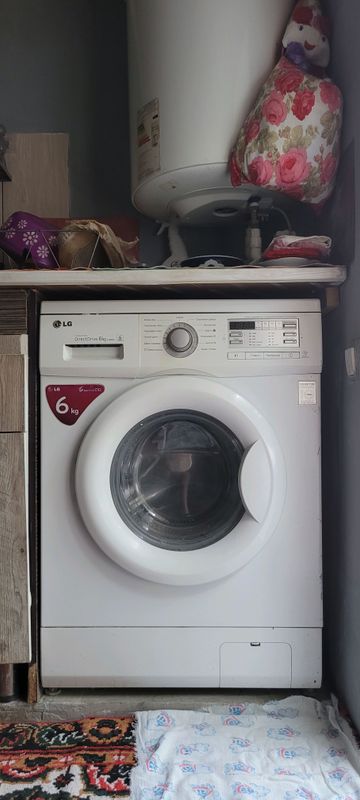 LG 6kg holatı yahshi LG 6kg holatı yahshi