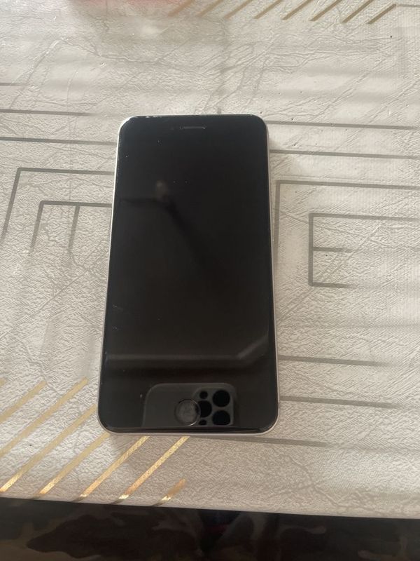 Прадается iPhone 6s Plus Прадается iPhone 6s Plus