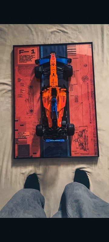 Настоящий 3D-шедевр LEGO FORMULA 1, постер + рамка в комплекте Настоящий 3D-шедевр LEGO FORMULA 1, постер + рамка в комплекте