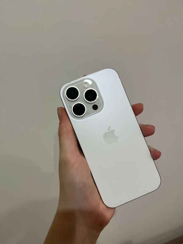 Iphone 16 pro 256gb White