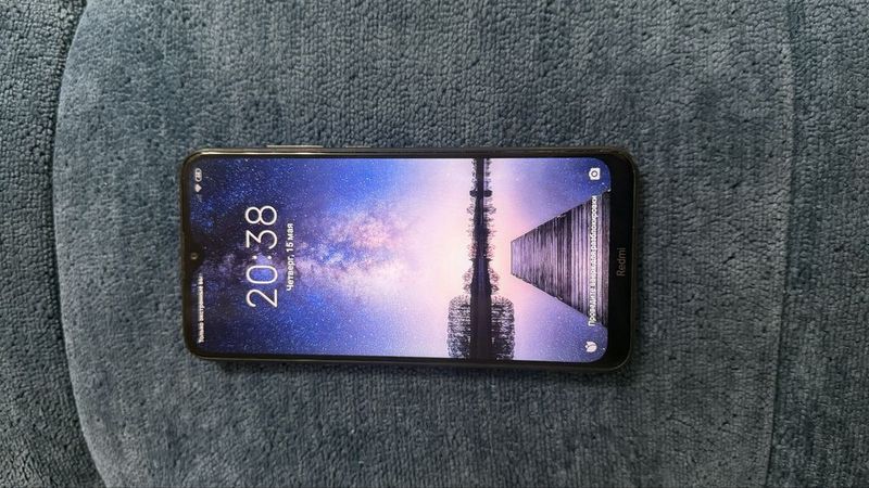 Телефон Redmi 8 Телефон Redmi 8