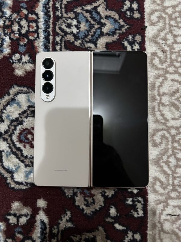 Samsung Z Fold 4 256GB Samsung Z Fold 4 256GB