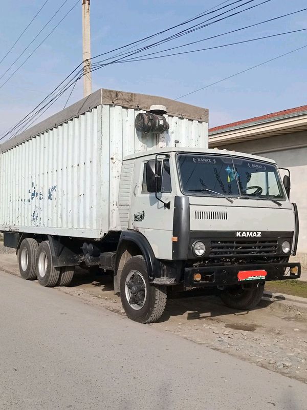 Sotiladi kamaz yili1990 mator qilingan 3oy buldi