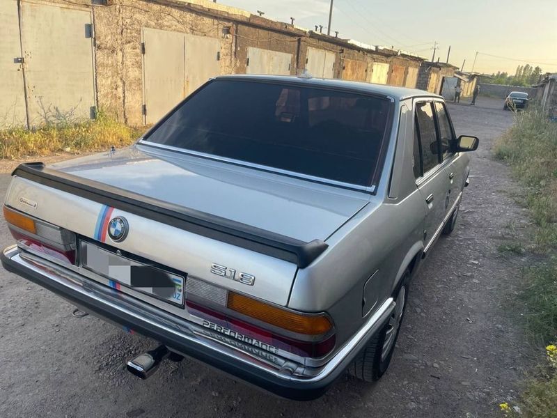 bmw 518 idealnom sostayanie bmw 518 idealnom sostayanie