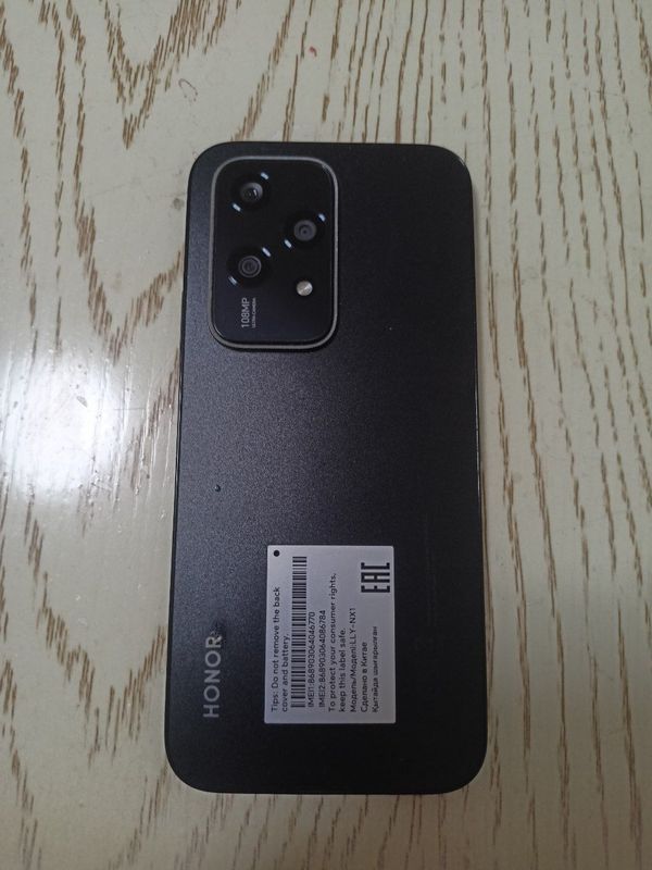 Honor 200 lite сотилади срочно Honor 200 lite сотилади срочно
