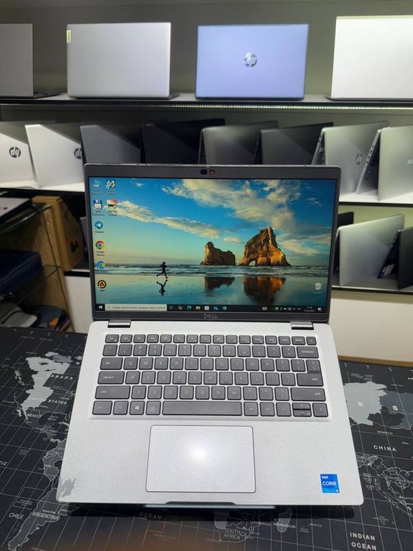 Dell Latitut i5-11/16/256/14.0 Dell Latitut i5-11/16/256/14.0