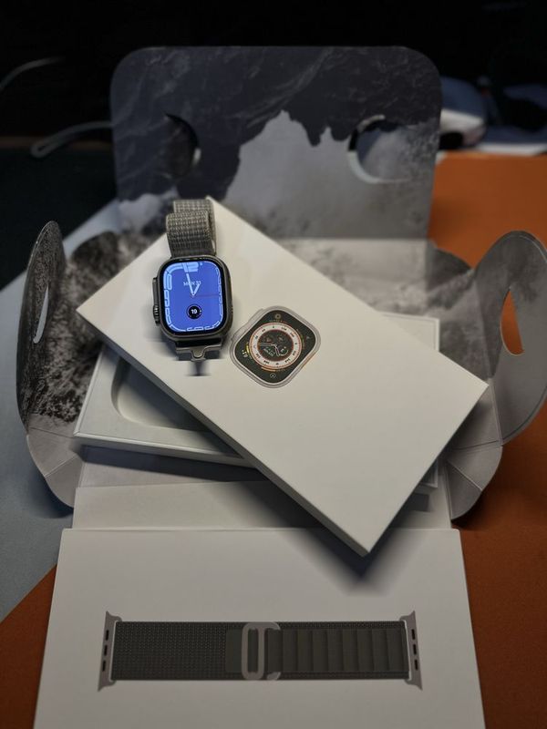 Apple Watch Ultra ( 1 ) Apple Watch Ultra ( 1 )