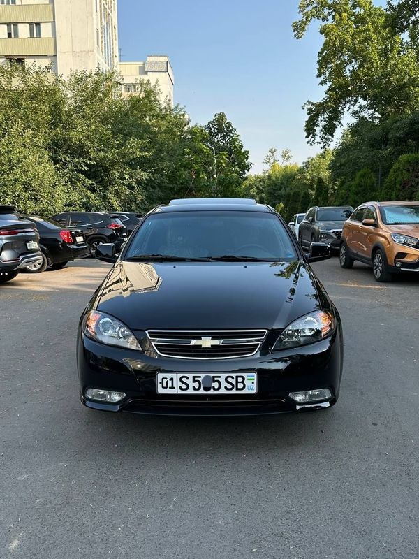 Gentra Jentra yli 2023 qora full 3-pozitsa xolati ideal kiraskasi toza Gentra Jentra yli 2023 qora full 3-pozitsa xolati ideal kiraskasi toza