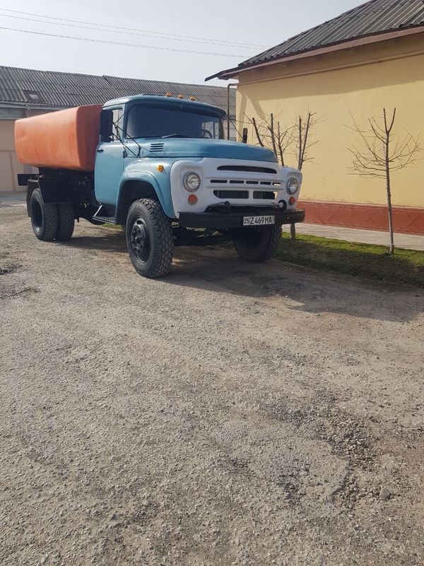Zil vadavoz sotiladi Zil vadavoz sotiladi
