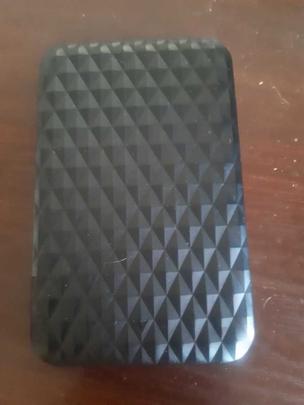 Ext HDD Toshiba 1 Tb. Ext HDD Toshiba 1 Tb.
