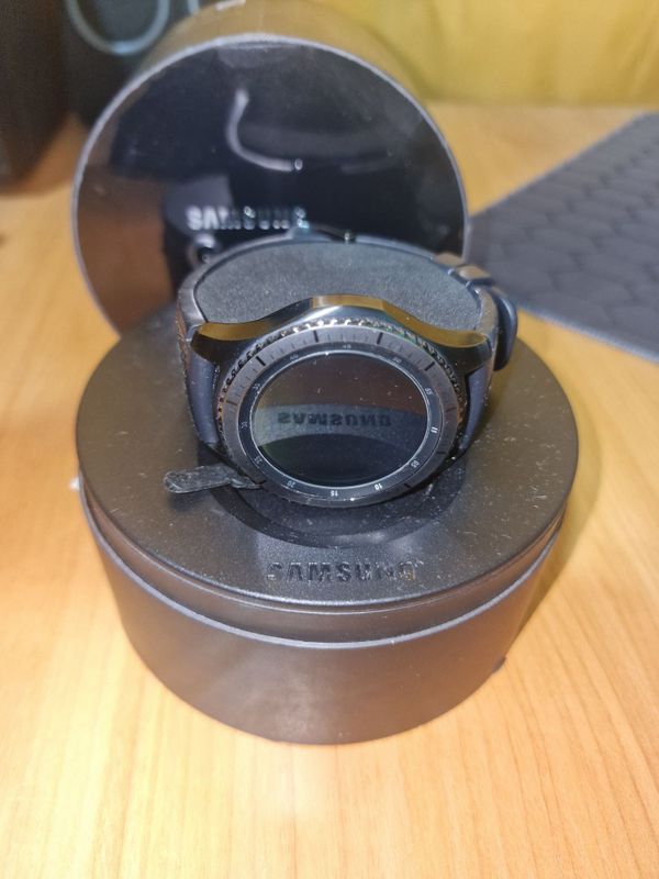 Samsung Gear S3 Frontier Samsung Gear S3 Frontier