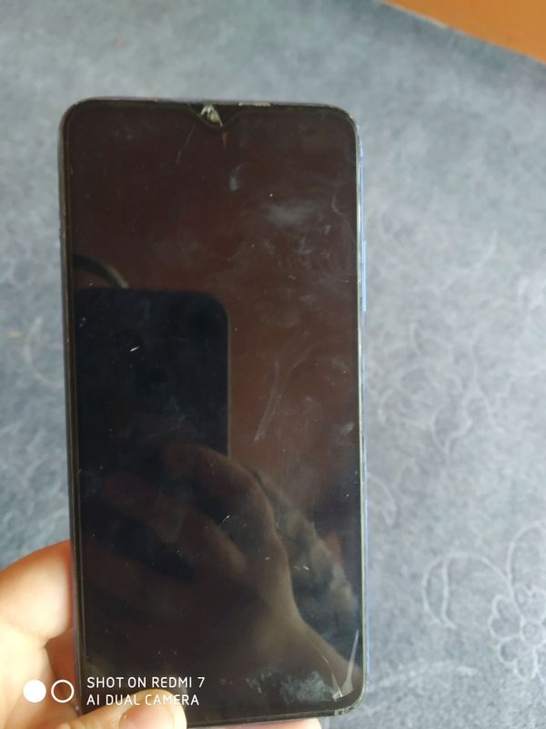 Redmi 9T sotiladi holati yaxwi