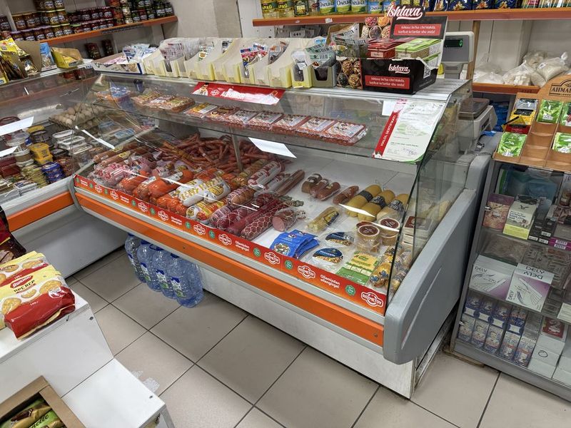 продается Ветрина Холодильник Azn.uz. в хорошем состоянии. продается Ветрина Холодильник Azn.uz. в хорошем состоянии.