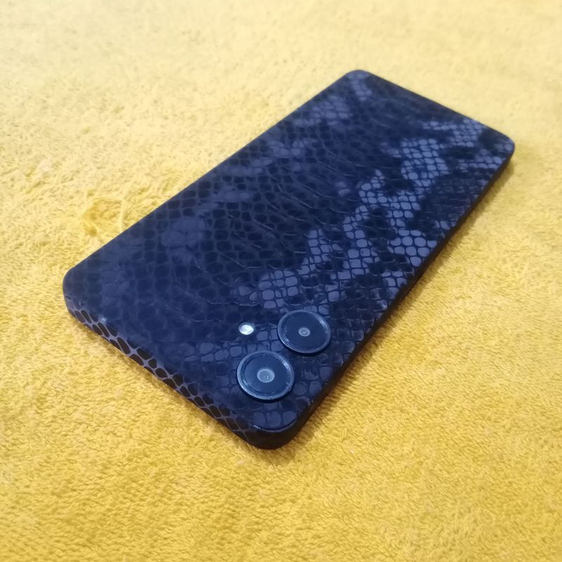 Samsung A06 srochna sotiladi Samsung A06 srochna sotiladi