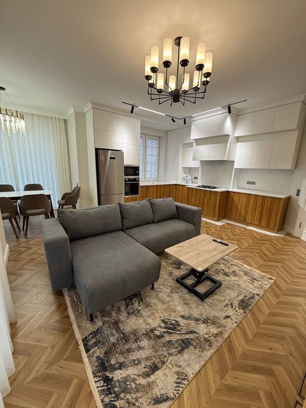 Greenwich Продается 3 комнатная квартира ремонт Электроаппарат Мирабад Greenwich Продается 3 комнатная квартира ремонт Электроаппарат Мирабад